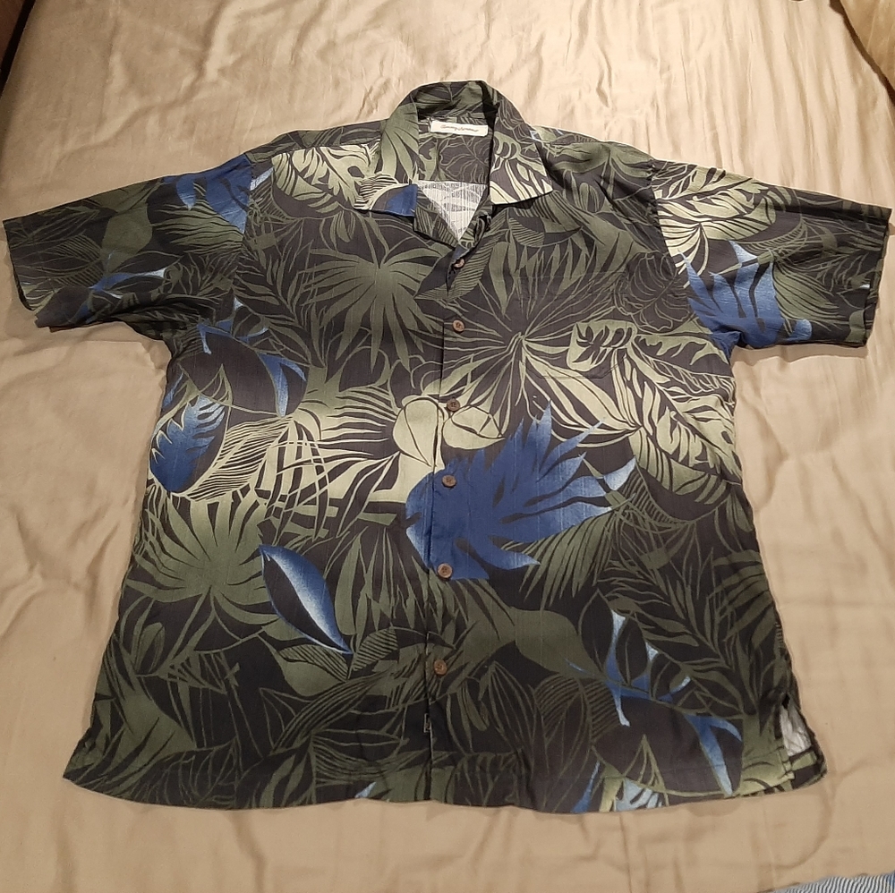 Tommy Bahama 100% Silk Hawaiian Shirt Mens L Blue Gray Green Floral Short Sleeve